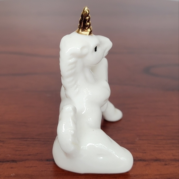 Vtg Milk Glass Porcelain Unicorn Figurine With Gilded Gold Horn Whimsical Mini - Picture 3 of 11